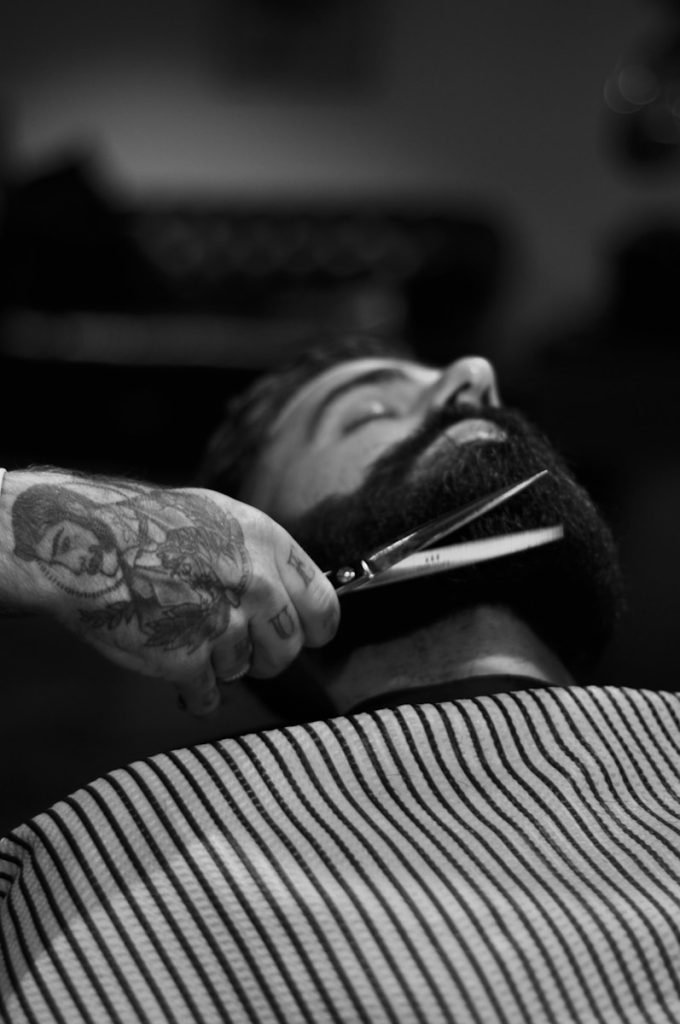 Contacto - Barbería en Ávila